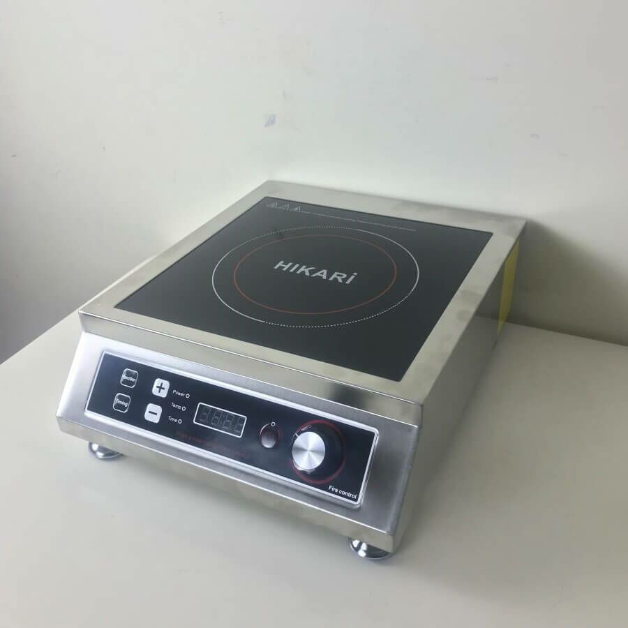 Bếp từ công nghiệp Hikari 3500 w, khung inox chịu lực, mặt kính ceramic, bảo hành 2 năm